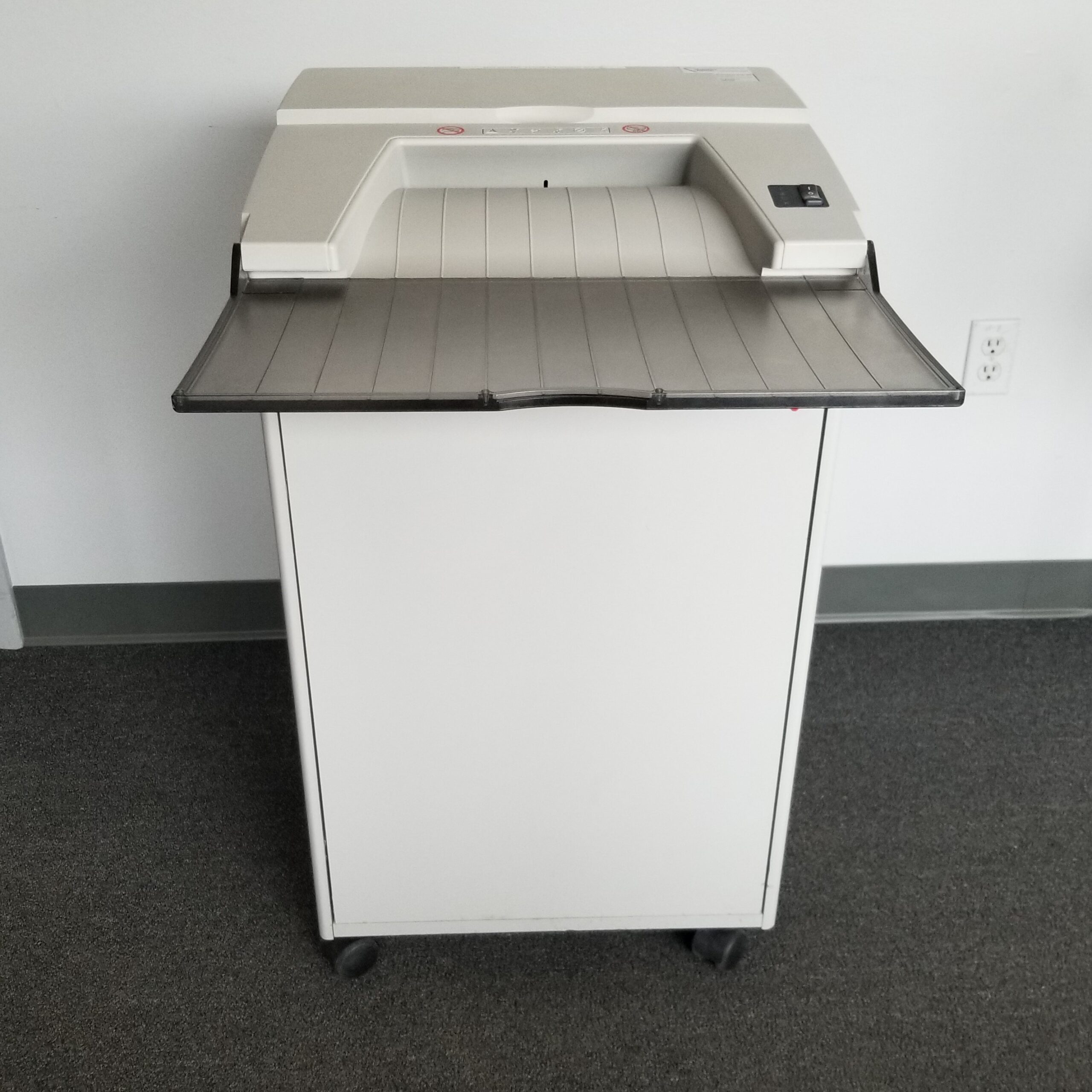 R2602-1-scaled.jpg